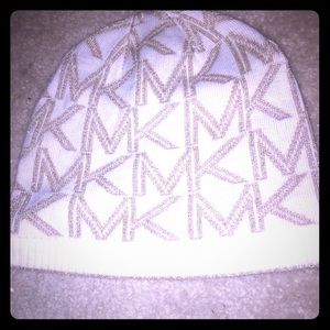 New Michael Kors knit cap